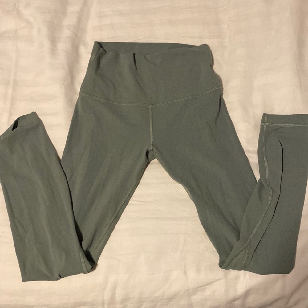 NWOT LuluLemon Align Leggings Willow Green